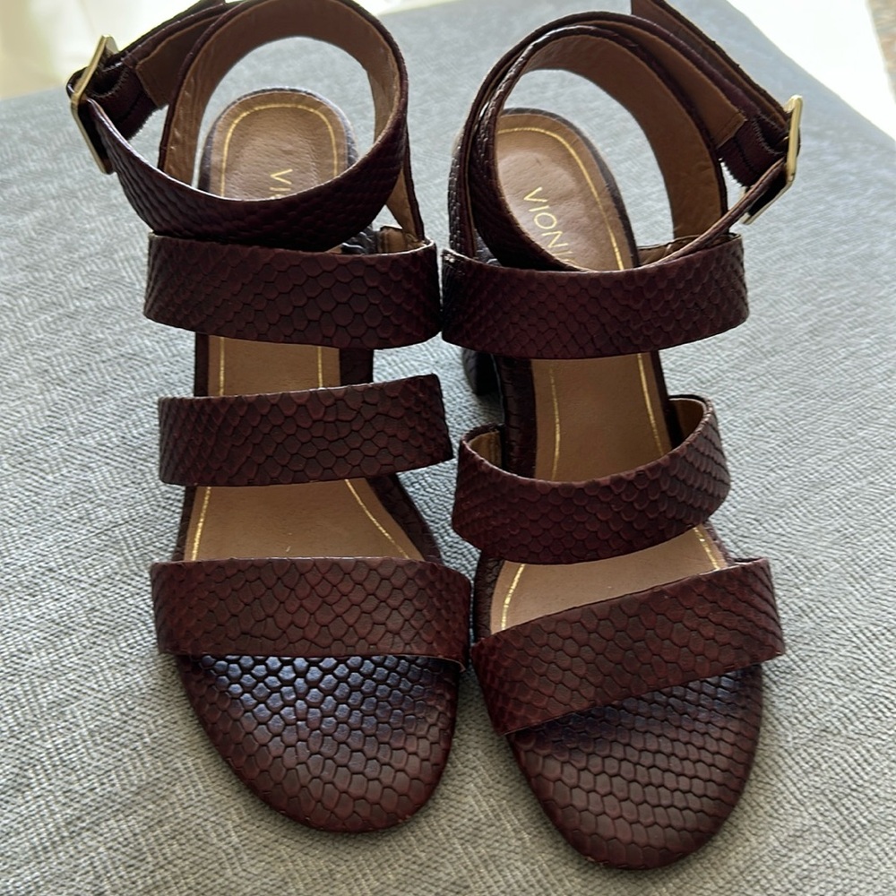 Vionic - Burgandy Blaire Open Toed Strap Ankle Heel  8.5